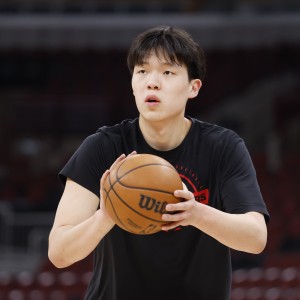 世界杯门票-今日对阵爱荷华狼！开拓者官方：杨瀚森因背伤再次缺席混音队比赛